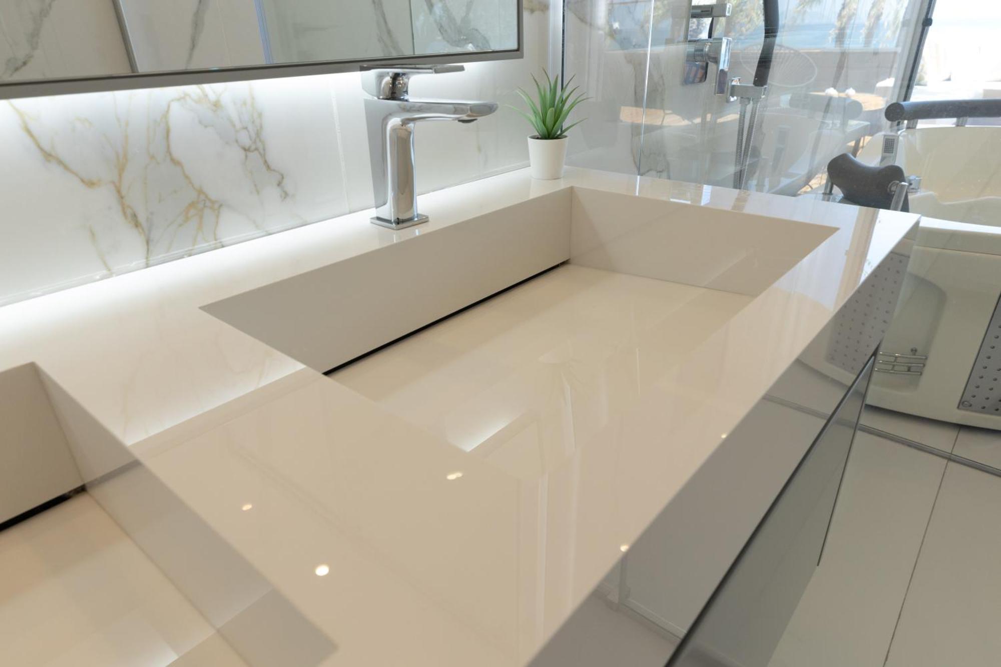 Belleview 1 Apartment *