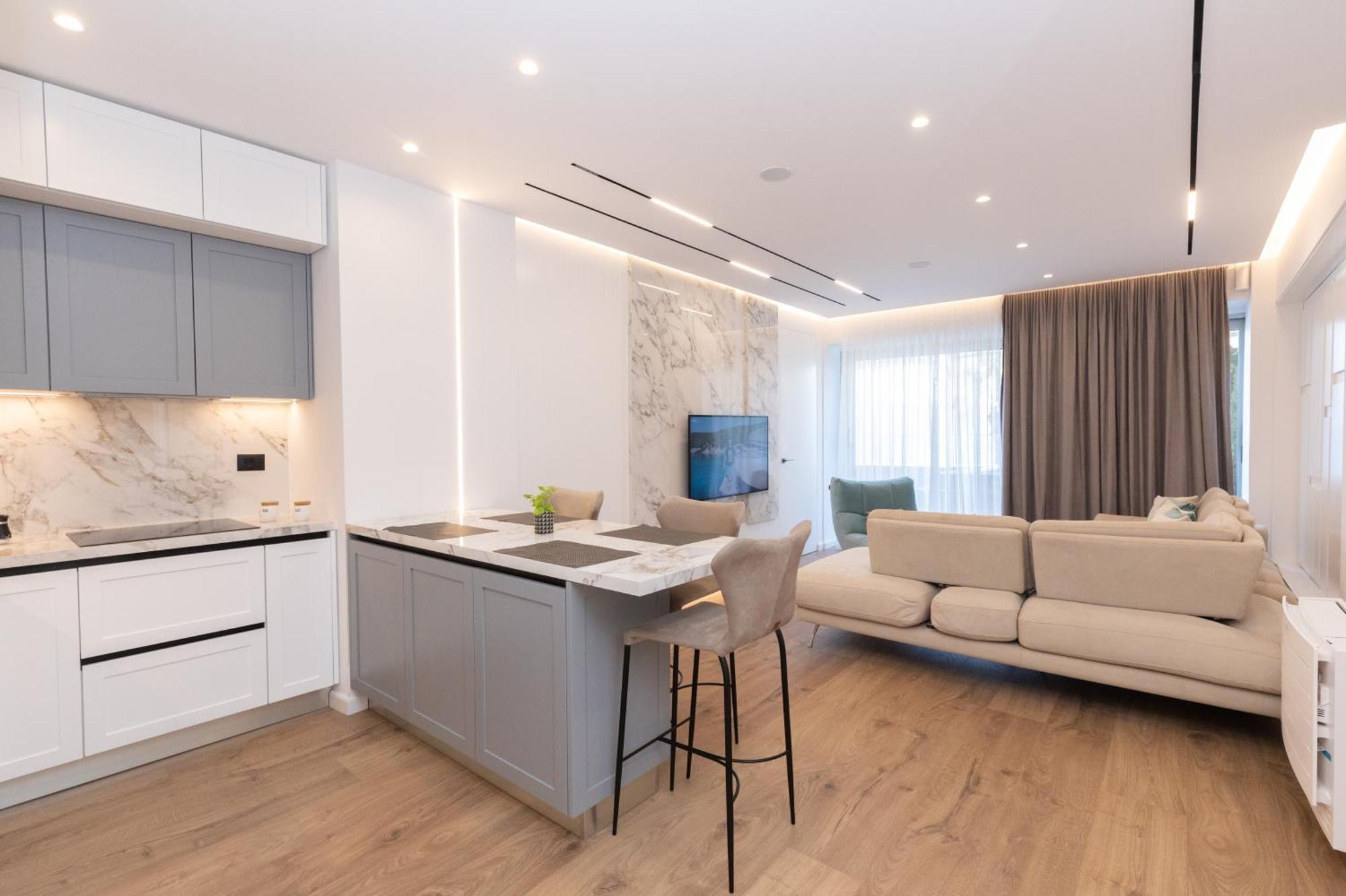 Belleview 1 Apartment *